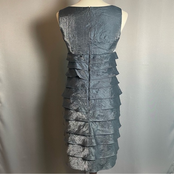 Dress Barn Blue-Green Iridescent Layered Tiered Sleeveless Dress - Size 4 - Picture 6 of 13